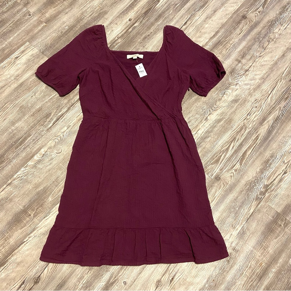 Loft Women's Purple Wrap Ruffle Bottom Short Sleeve Dress Size 10 Petite